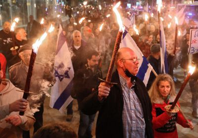 آلاف الإسرائيليين يجددون تظاهراتهم ضد نتنياهو