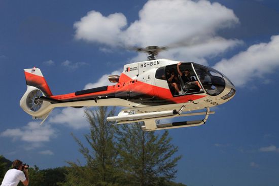 هليكوبتر تنقذ عمال مناجم في تايوان