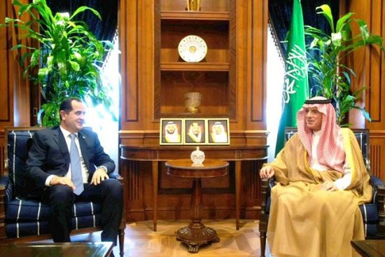 الجبير يبحث العلاقات المشتركة مع سفيري طاجيكستان واليونان في الرياض