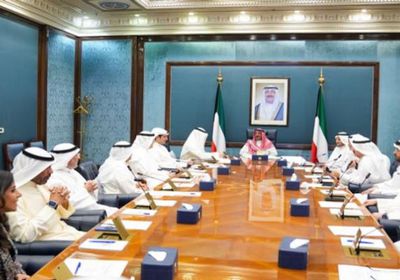 الحكومة الكويتية تقدم استقالتها إعلان نتائج الانتخابات