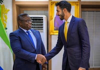 شخبوط بن نهيان يلتقي رئيس سيراليون في العاصمة فريتاون
