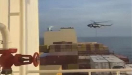 إيران تعلن الاستيلاء على سفينة مرتبطة بإسرائيل قرب مضيق هرمز