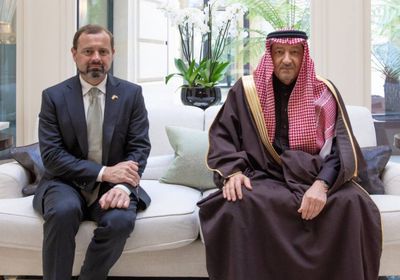 نائب وزير الخارجية السعودي يلتقي المبعوث الأمريكي الخاص للسودان