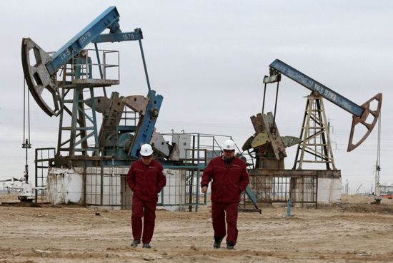 الطاقة الدولية تخفض توقعات الطلب على النفط حتى 2025