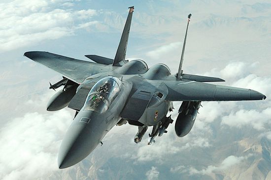 الأرجنتين تشتري 24 طائرة مقاتلة من طراز إف 16 من الدنمارك