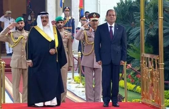 الرئيس المصري وملك البحرين يؤكدان الحاجة الملحة لمعالجة الوضع في غزة
