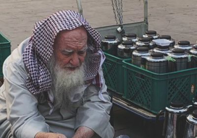    وفاة "أبو السباع" ساقي الشاي والقهوة لزوار المدينة المنورة
