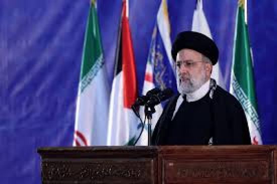 الرئيس الإيراني يلقي خطابا لا يتطرق فيه إلى الانفجارات