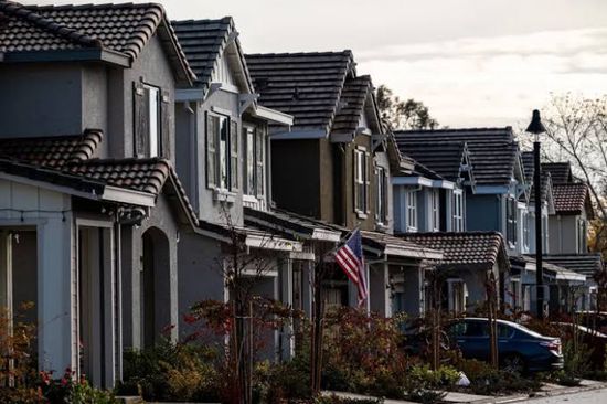 تراجع تصاريح بناء المنازل في أمريكا 4% في مارس