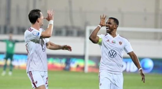 الوحدة بتسعة لاعبين يخسر من عجمان في الدوري الإماراتي 