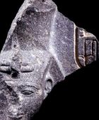 مصر تستعيد رأس تمثال للملك رمسيس الثاني بعد سرقته