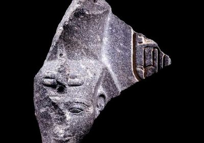 مصر تستعيد رأس تمثال للملك رمسيس الثاني بعد سرقته