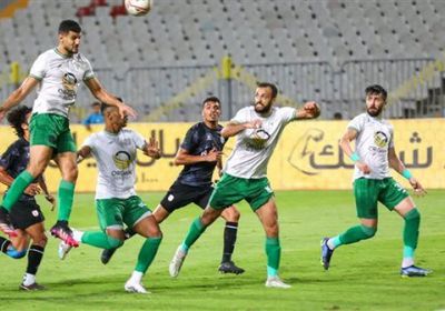 المصري يفوز على فاركو ويتقدم لوصافة الدوري