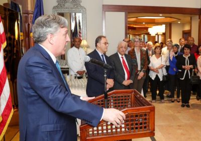 مسؤولون من أمريكا وفرنسا يزورون الشرق الأوسط