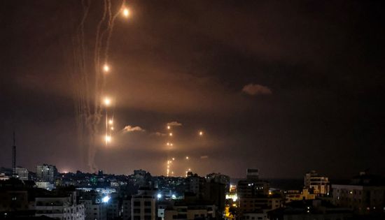 حماس تطلق صواريخ على إسرائيل من جنوب لبنان