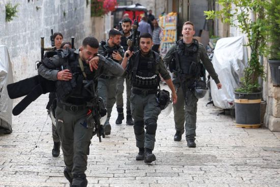 الشرطة الإسرائيلية: القوات قتلت تركيا طعن شرطيا في القدس