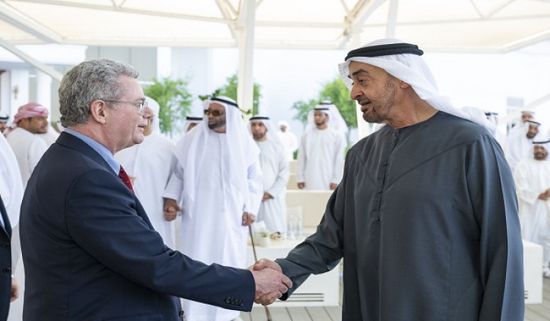 رئيس الإمارات يستقبل وفد جامعة ماكغيل الكندية في قصر البحر