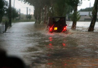 مقتل امرأة في عاصفة ضربت فرنسا خلال الليل