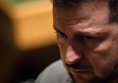 الداخلية الروسية تدرج زيلينسكي على لائحة المطلوبين