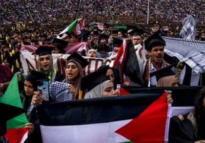 متظاهرون مؤيدون لفلسطين يقتحمون حفل تخرج بجامعة أمريكية