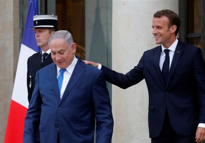 ماكرون يحث نتنياهو على استكمال المفاوضات مع حماس