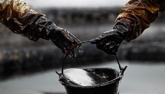 صعود أسعار النفط بداية تعاملات اليوم الاثنين