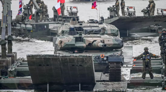 الدفاع البولندية: لن نرسل قوات إلى أوكرانيا