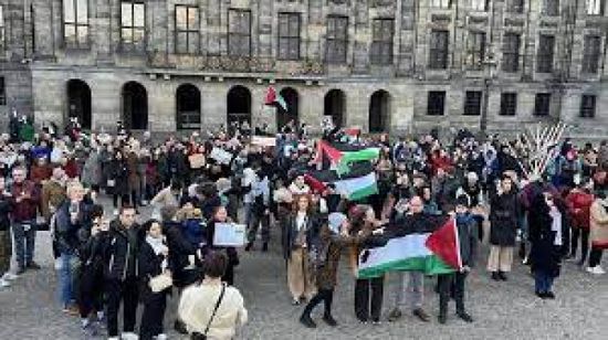 هولندا تفرق اعتصاما طلابيا للتضامن مع غزة