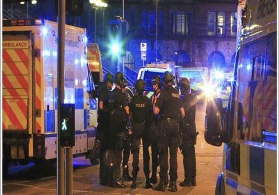 الشرطة البريطانية تعتقل 3 رجال لاتهامهم بارتكاب أعمال إرهاب