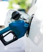 ماكينزي: تباطؤ الطلب على البنزين مع تزايد السيارات الكهربائية