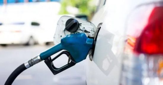 ماكينزي: تباطؤ الطلب على البنزين مع تزايد السيارات الكهربائية