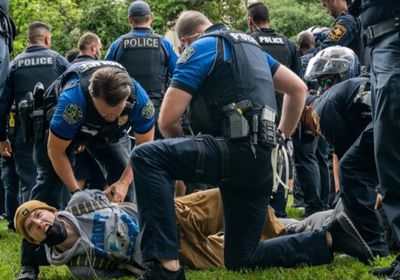 الشرطة الأمريكية تزيل خيامًا مؤيدة لغزة بمعهد ماساتشوستس