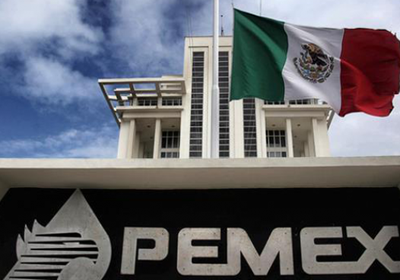 الحكومة المكسيكية تدرس خططًا لخفض ديون بيمكس النفطية