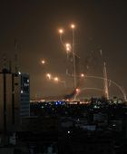 إعلام عبري: صاروخ عسقلان أصاب 3 أشخاص