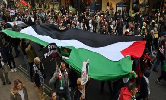 تظاهرات مناهضة لإسرائيل أمام البرلمان النمساوي