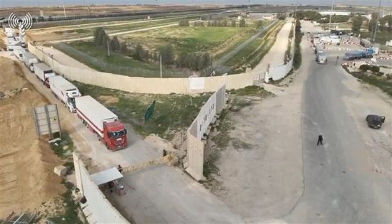 الجيش الإسرائيلي يفتح معبراً لإدخال المساعدات في شمال غزة