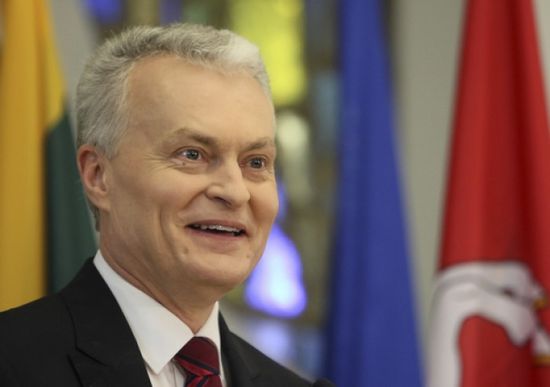 نوسيدا يقترب للفوز بولاية رئاسية ثانية في ليتوانيا