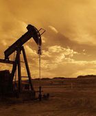 ارتفاع أسعار النفط وسط توقعات بتقلص الإمدادات