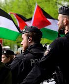 الشرطة الألمانية تداهم عقارات بعد حظر مجموعة مؤيدة للفلسطينيين