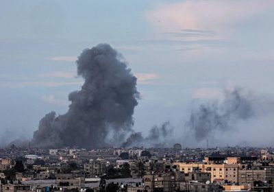 18 قتيلًا في قصف إسرائيلي غرب النصيرات