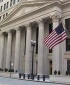 رئيس الاحتياطي الفيدرالي في نيويورك يؤكد انحسار  التضخم
