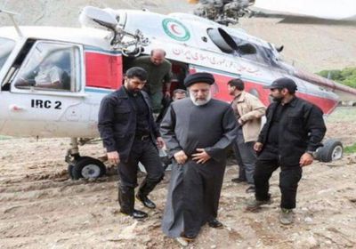 بعد هبوط طائرته اضطراريًا.. غموض وتضارب حول مصير الرئيس الإيراني