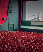 فيلم "إف" يتصدّر شباك التذاكر في اميركا الشمالية