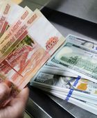 ارتفاع اليورو والدولار أمام الروبل في بورصة موسكو