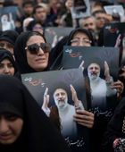 الاستياء الشعبي يلقي بظلاله على مراسم تشييع الرئيس الإيراني