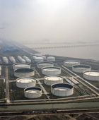 تراجع إنتاج النفط في مصافي التكرير الصينية بمايو