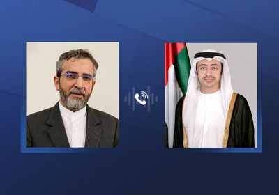 هاتفيا.. وزير الخارجية الإماراتي وعلي كني يبحثان العلاقات الثنائية بين البلدين