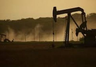 ارتفاع أسعار النفط بأكثر من دولار للبرميل