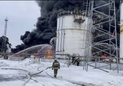 أوكرانيا تعلن مسؤوليتها عن هجوم على مصفاة نفط في روسيا
