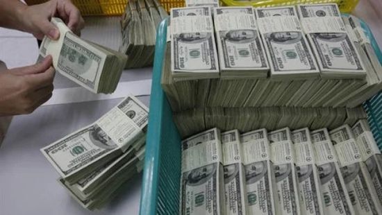 ارتفاع عوائد سندات الخزانة الأمريكية لتوقعات بتأجيل خفض الفائدة